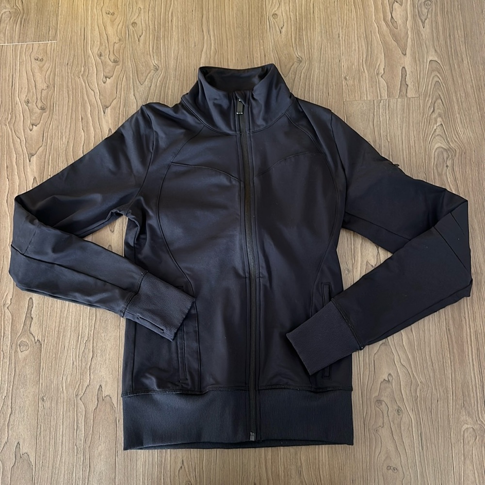 ALO Yoga Jacket Contour Fitted Zip Front